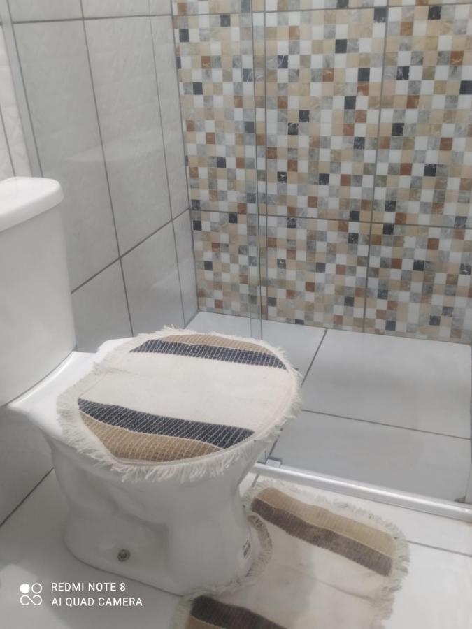 Pousada Quarto Casal Com Ar,Frigobar, Garagem Aparecida  Luaran gambar